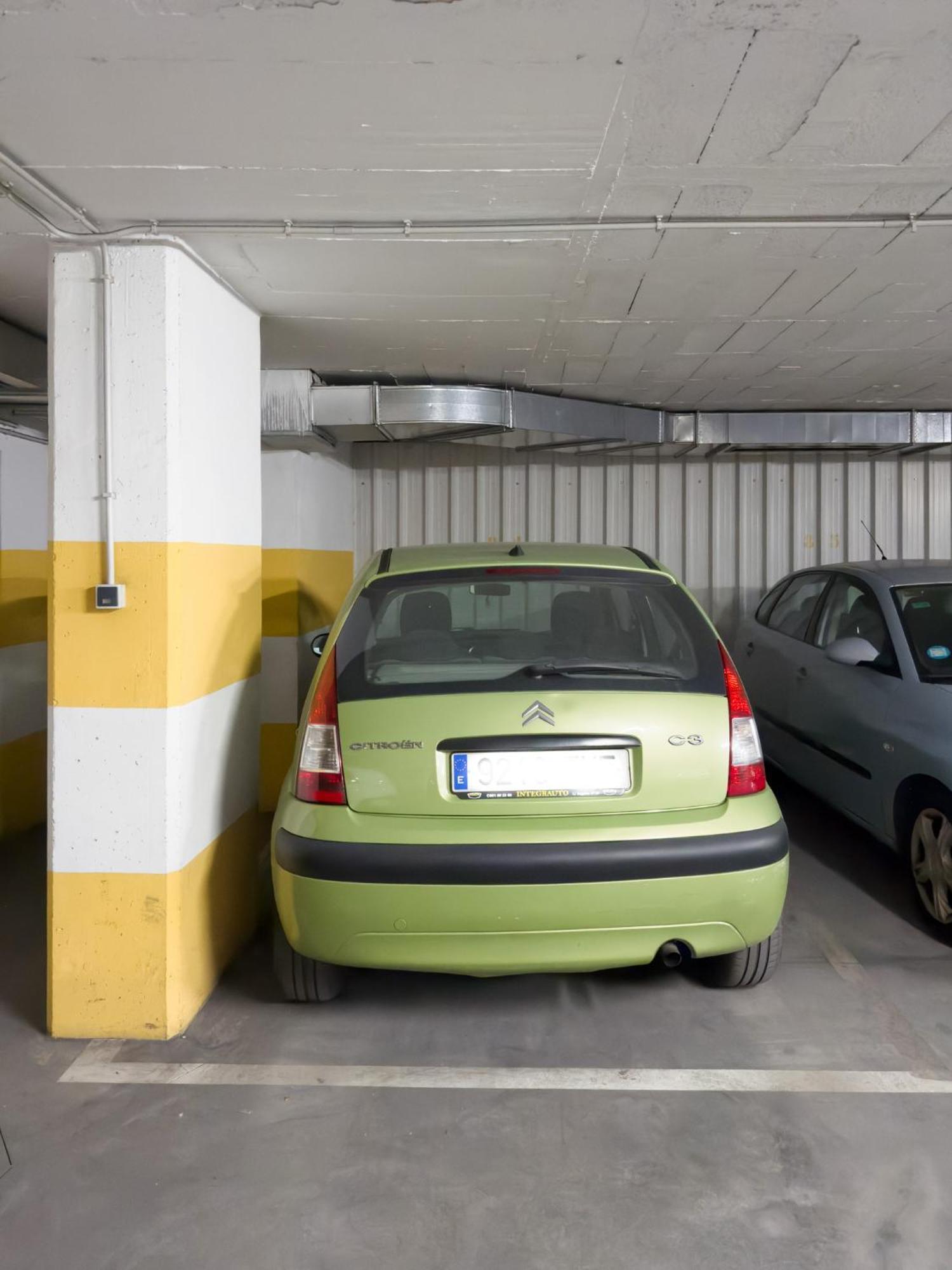 Apartamento Con Parking Cerca Del Centro *