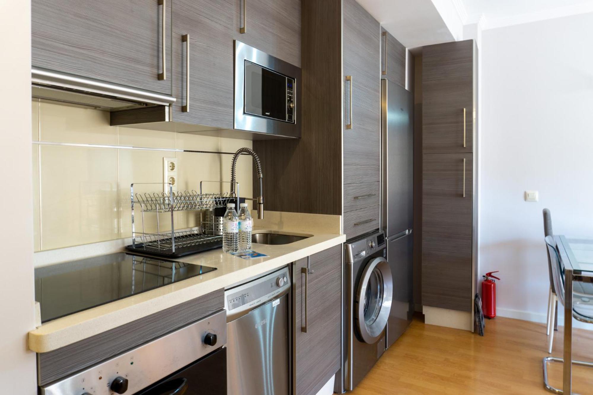 Con Parking Cerca Del Centro Apartamento