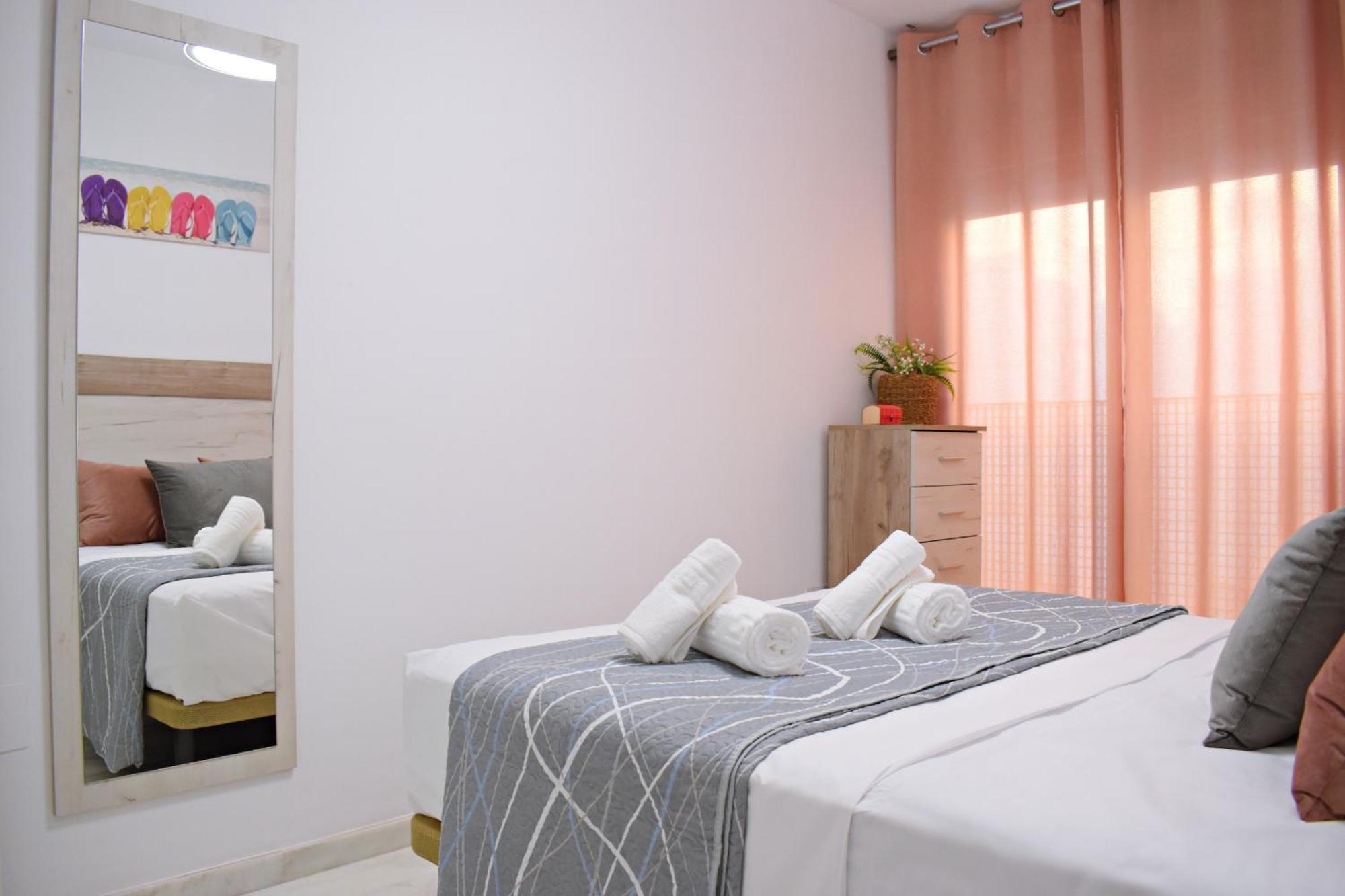 At La Isla Preciosos Cerca Del Centro De La Ciudad Y De La Playa * Málaga