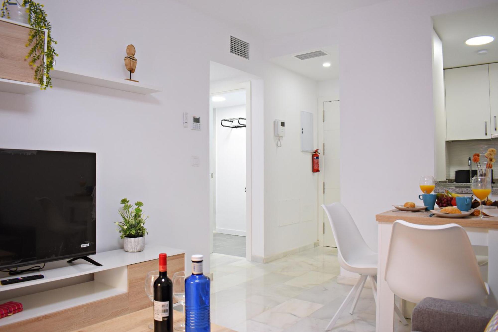 At La Isla Preciosos Cerca Del Centro De La Ciudad Y De La Playa Apartamento