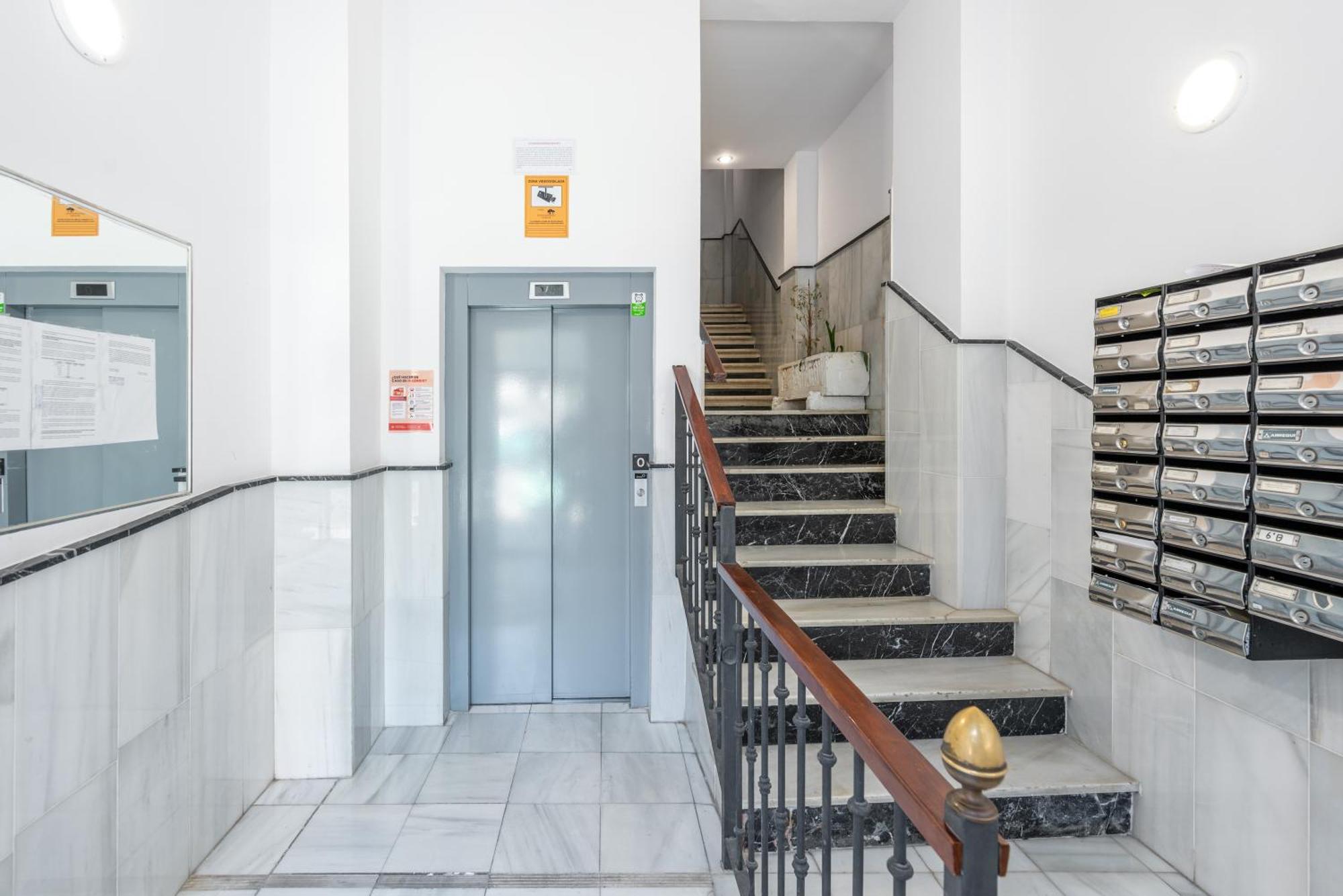Apartamento Wintowinrentals Centro Urbano Con Encanto En *