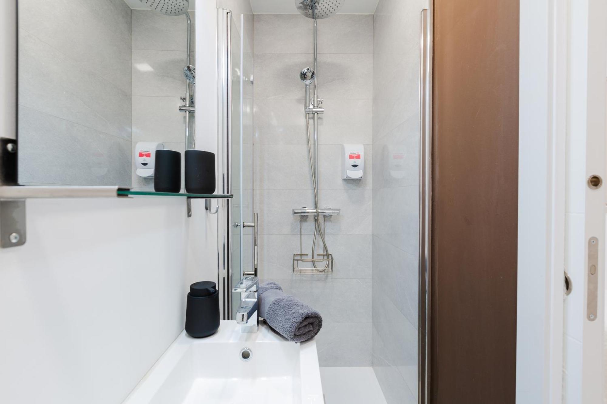 Rincon De Ollerias - With Parking Apartamento *