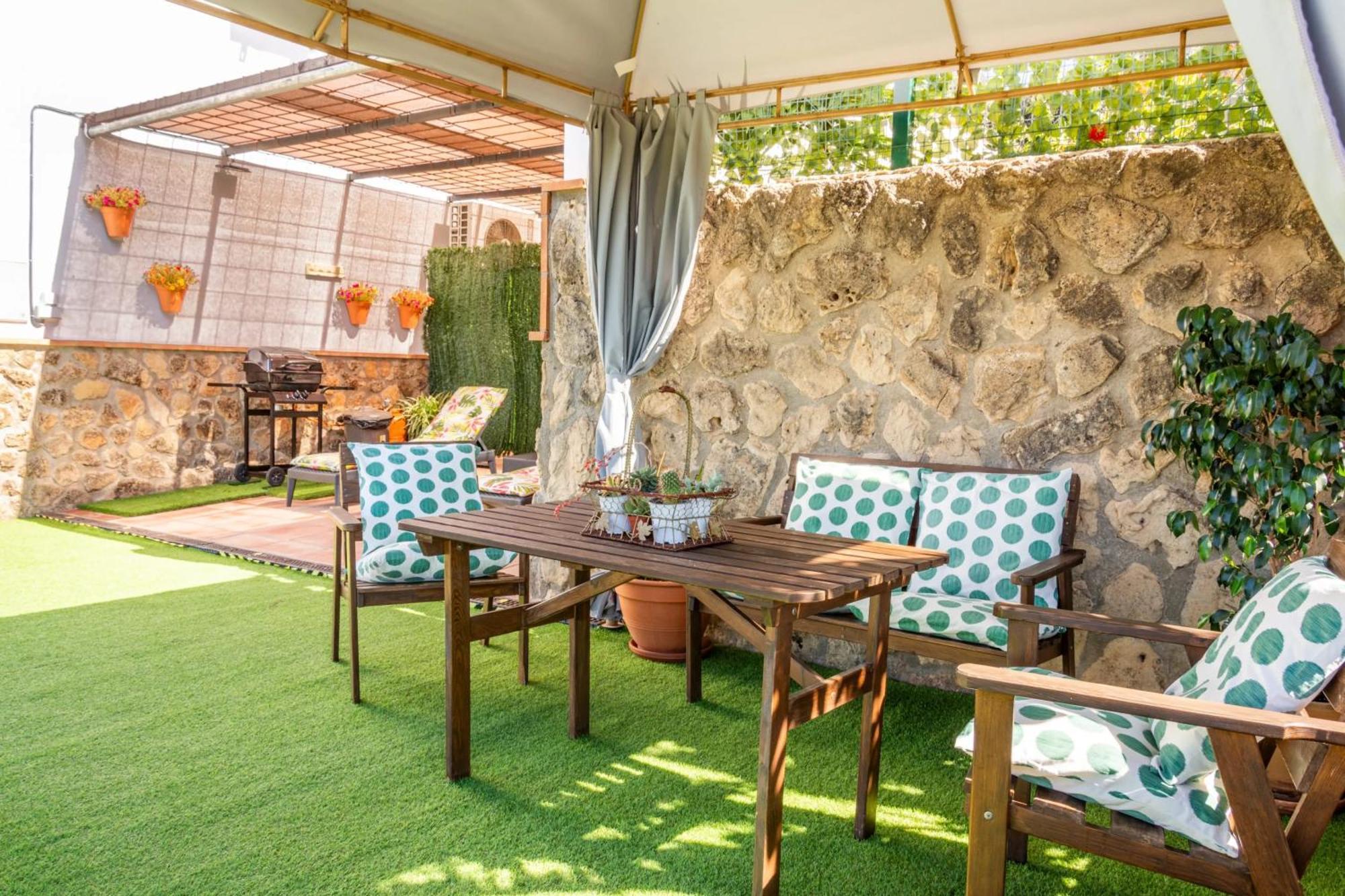 Charming In Prados 45 M² With Pool Apartamento