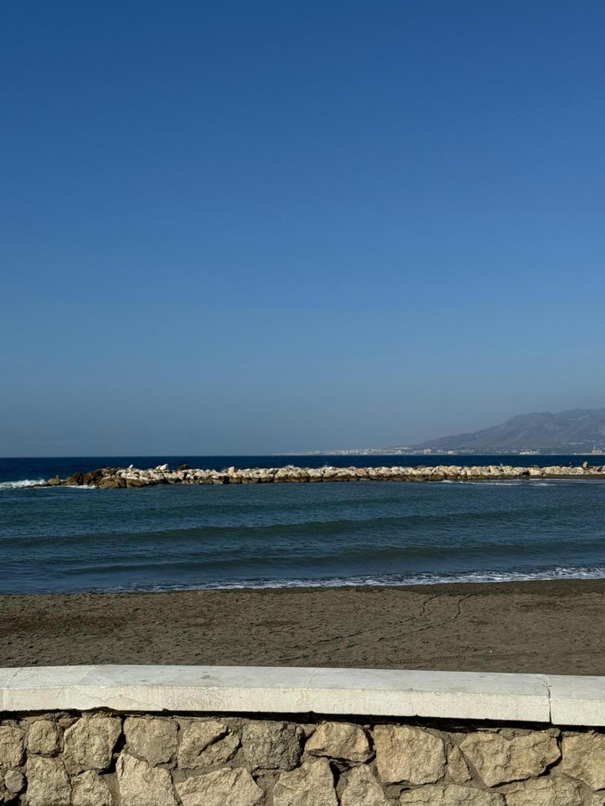 Pedregalejo Playa *
