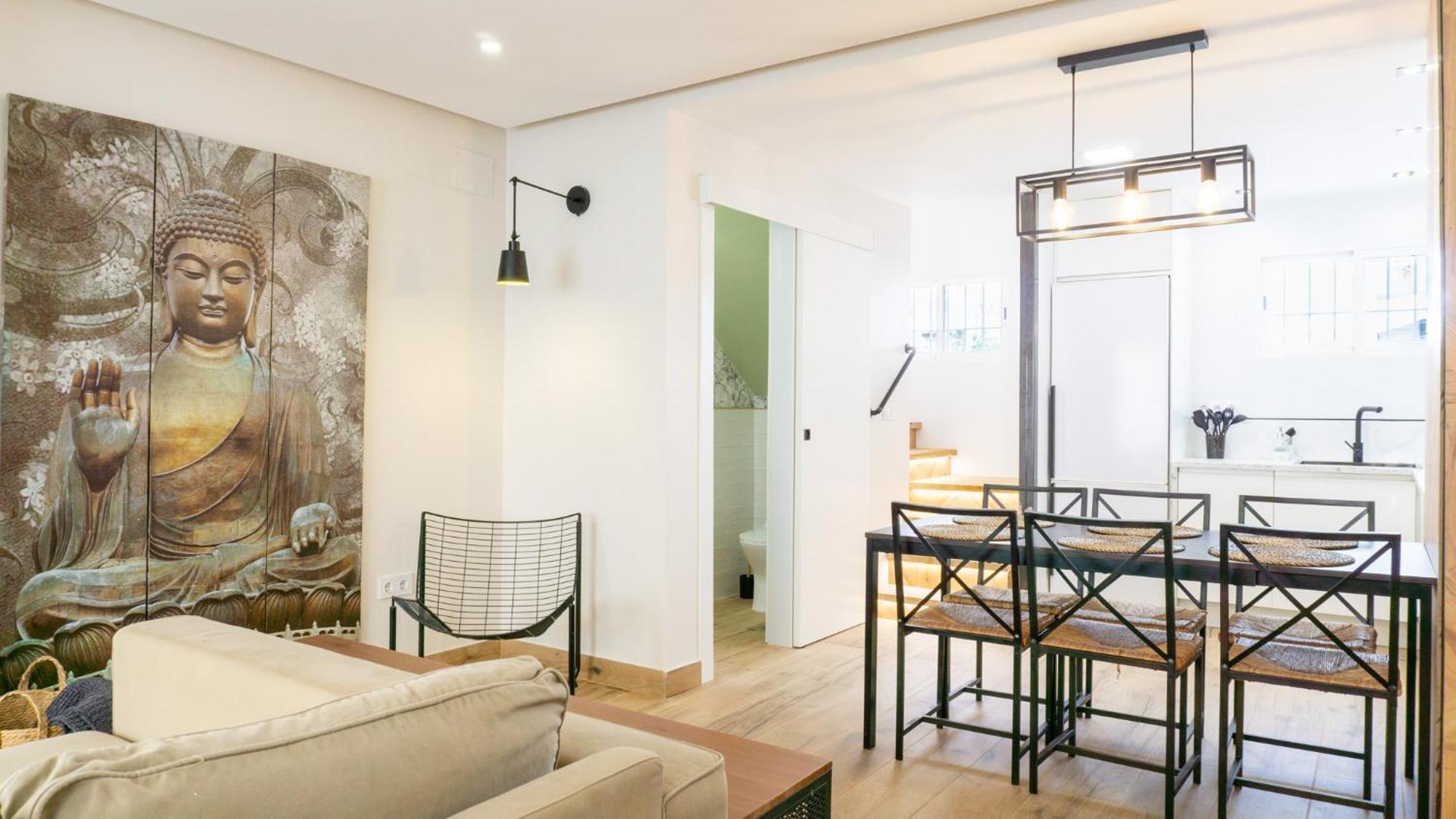 Apartamento Chalet En Primera Linea De Playa Málaga