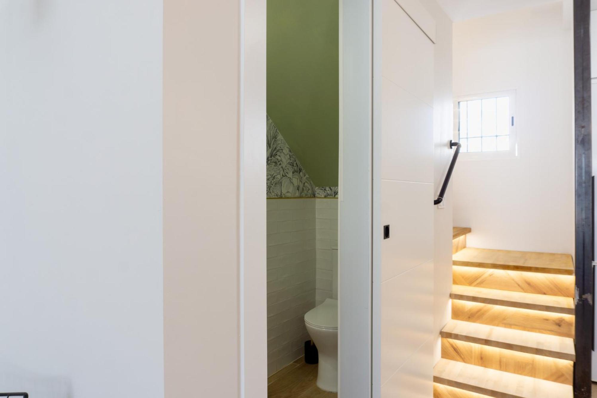 Apartamento Chalet En Primera Linea De Playa Málaga