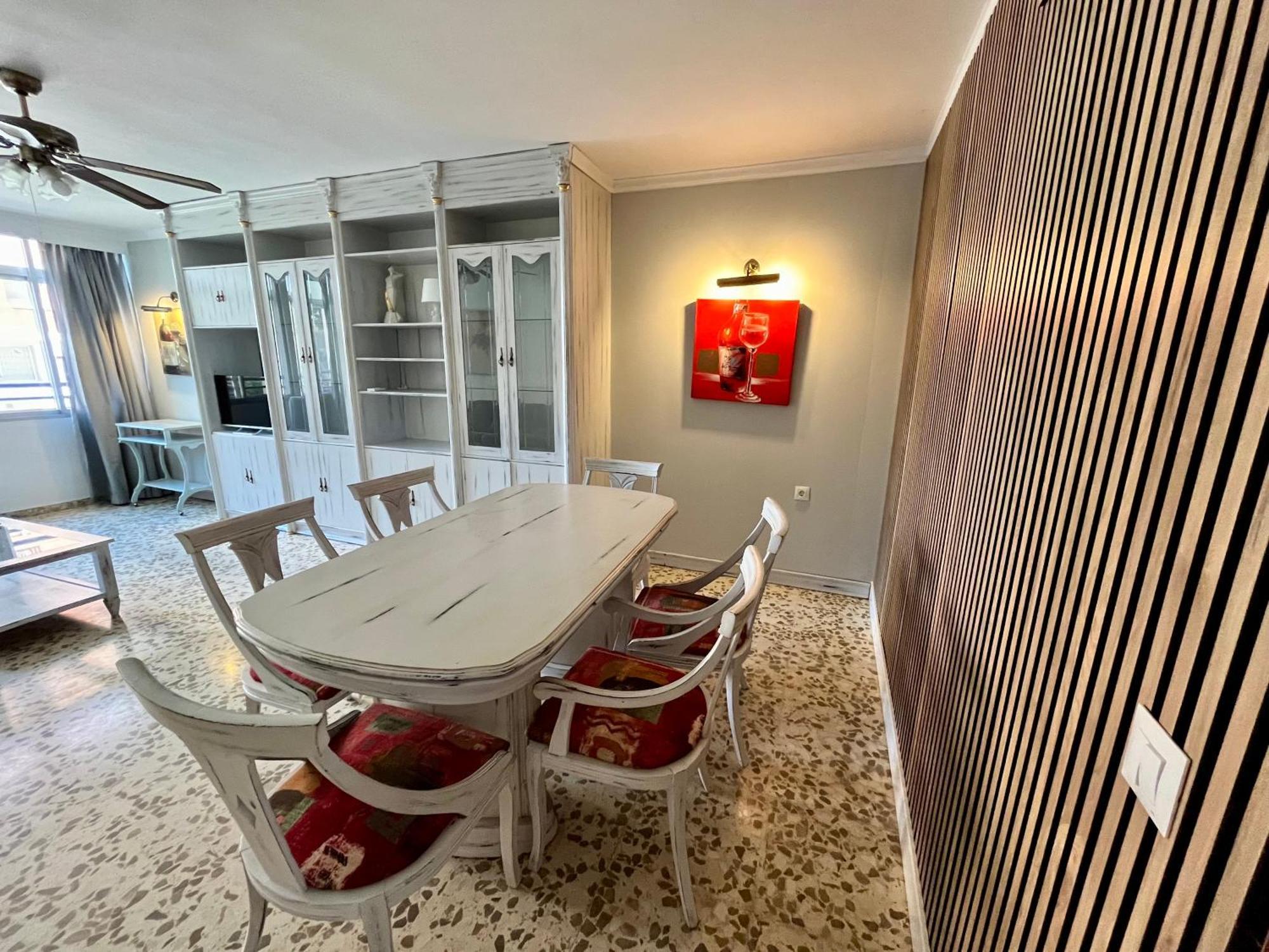 Apartamento Con Gran Terraza -