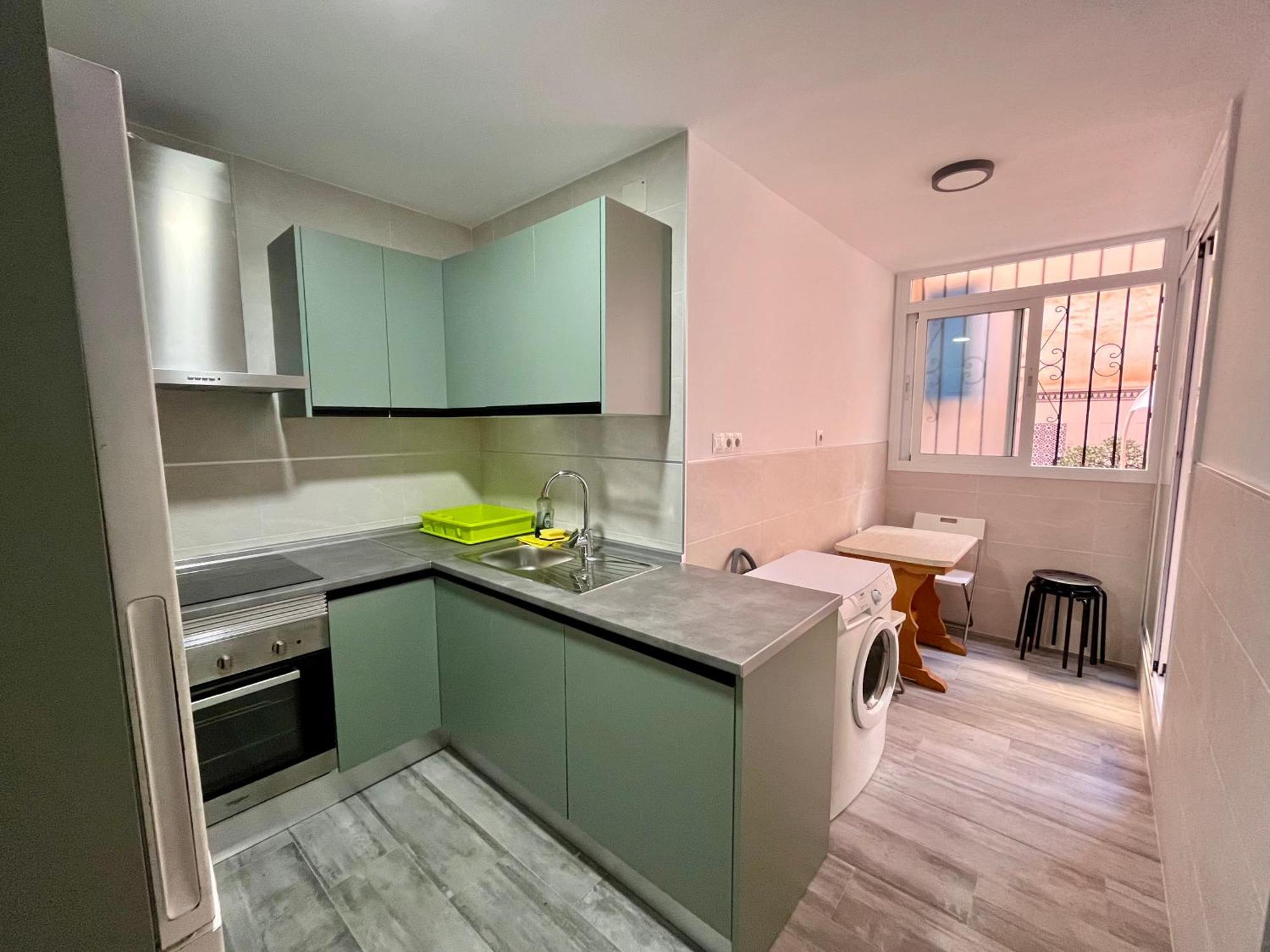 Apartamento Con Gran Terraza - Málaga