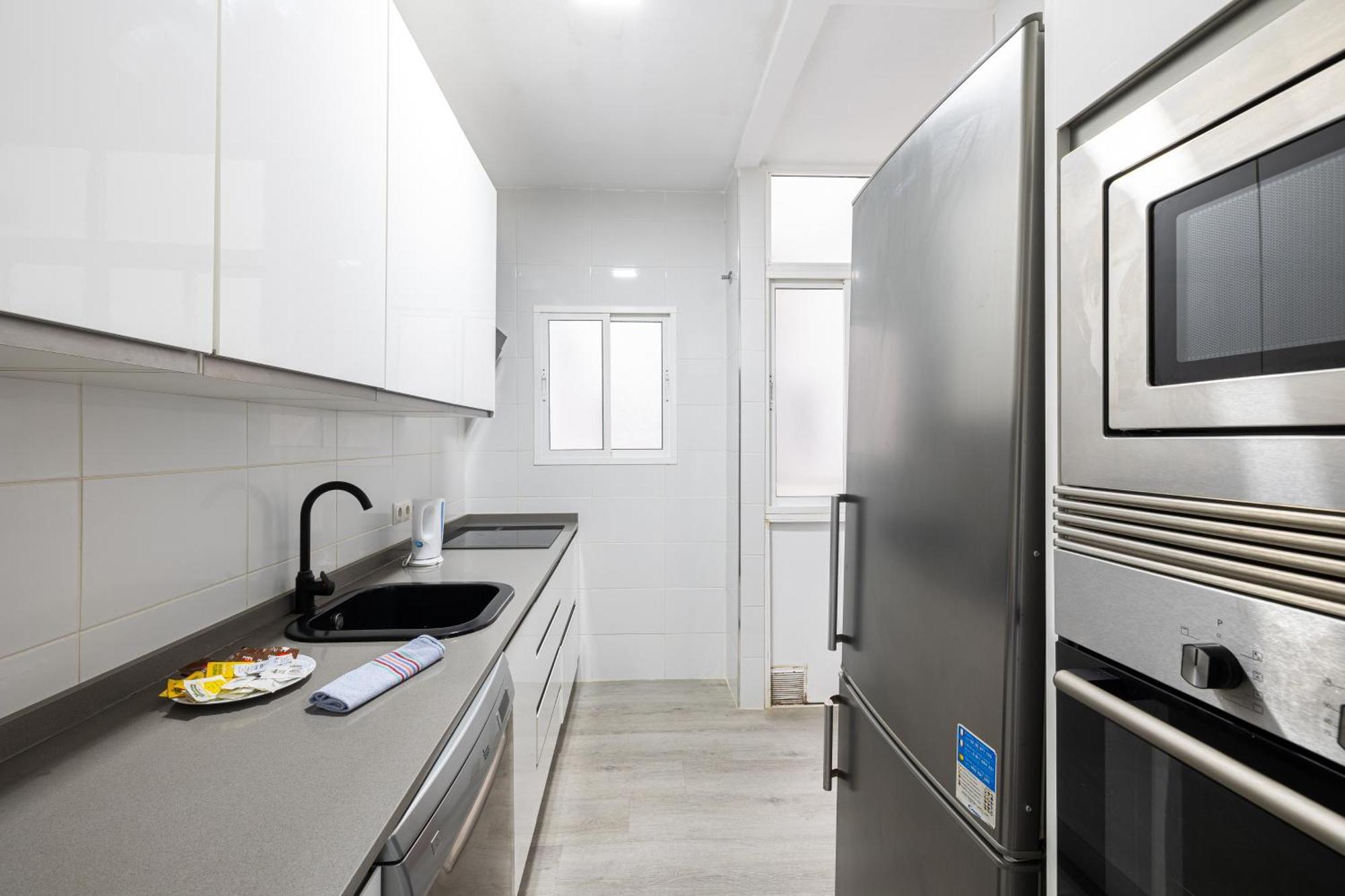 H2m Marmoles 3 & 2 Banos Con Balcon Apartamento