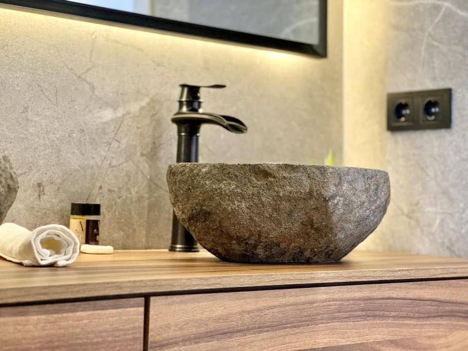 Apartamento 4bd Soho Luxe Retreat Terrace 2bh & Ac Málaga