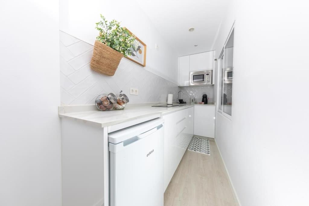 Apartamento Carreteria 51 Increible Centro Historico Sinesedesignhomes Málaga