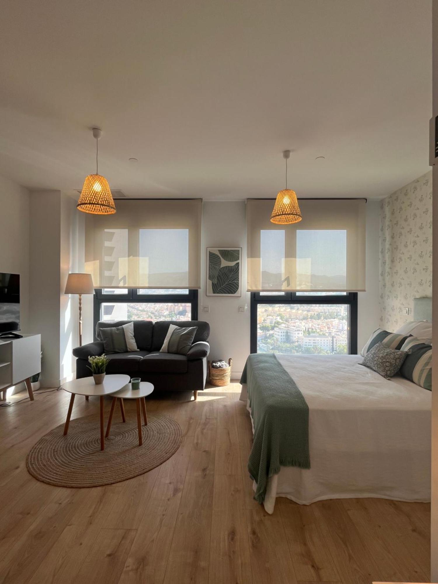 Estudio Con Vistas En Martiricos By Rent Me Malaga