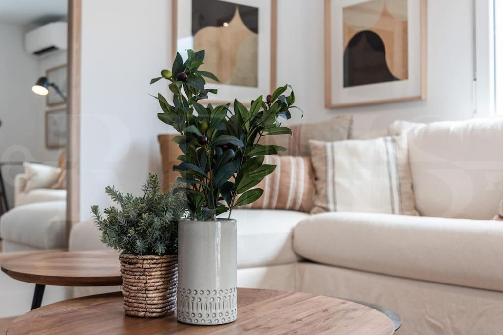 Apartamento With Cathedral View & Terrace By Rems