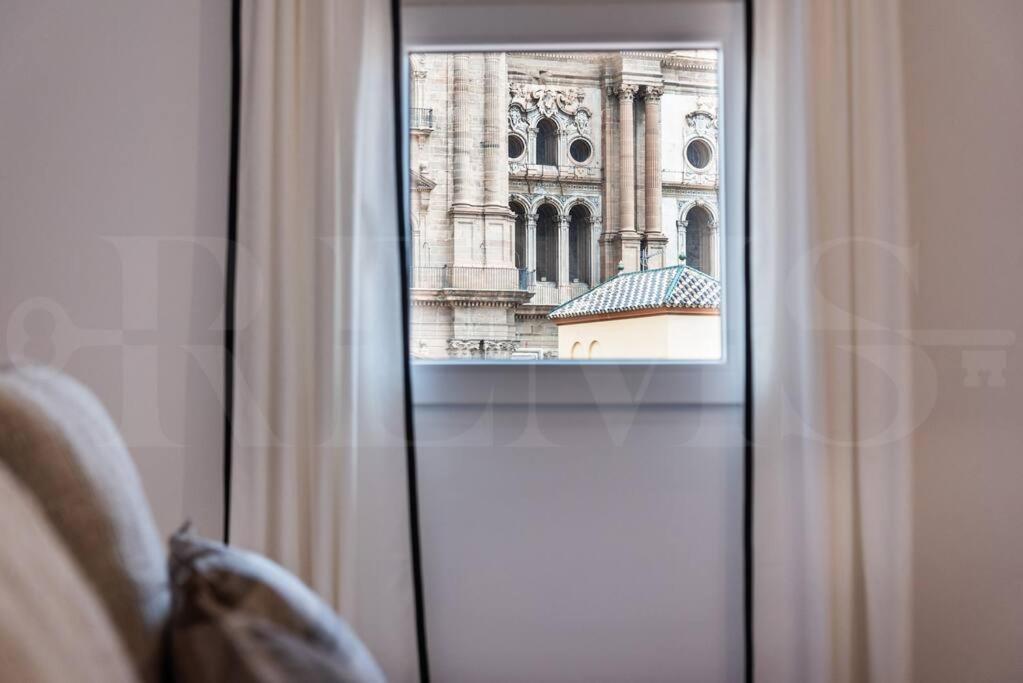 Apartamento With Cathedral View & Terrace By Rems Málaga