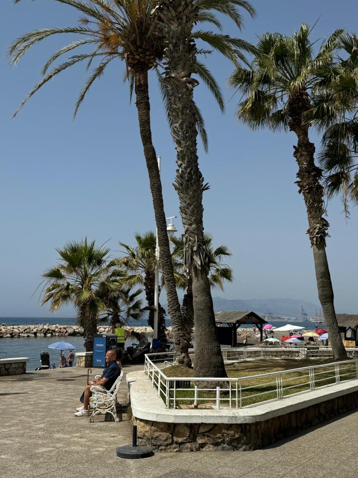 Pedregabeachs * Málaga