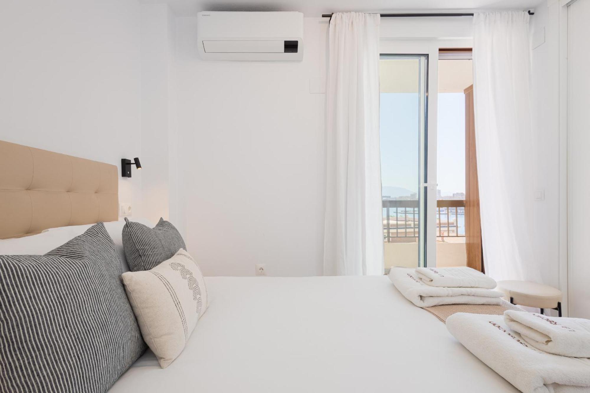 C36 Elegant 2 Bdr Amazing Views