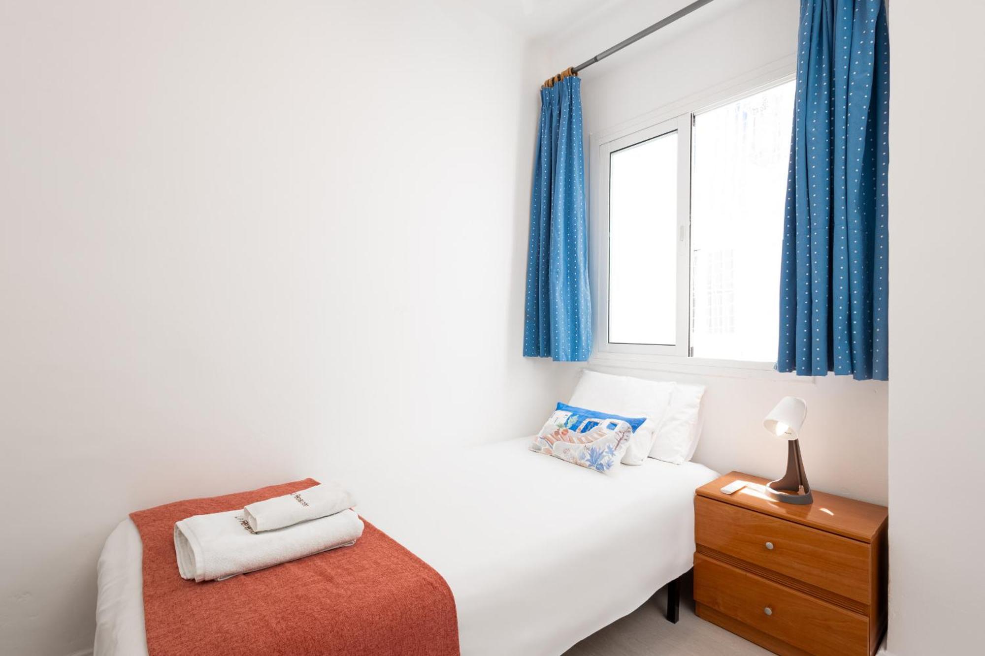 C34 Cosy 4 Bdr Close To Maria Zambrano Apartamento