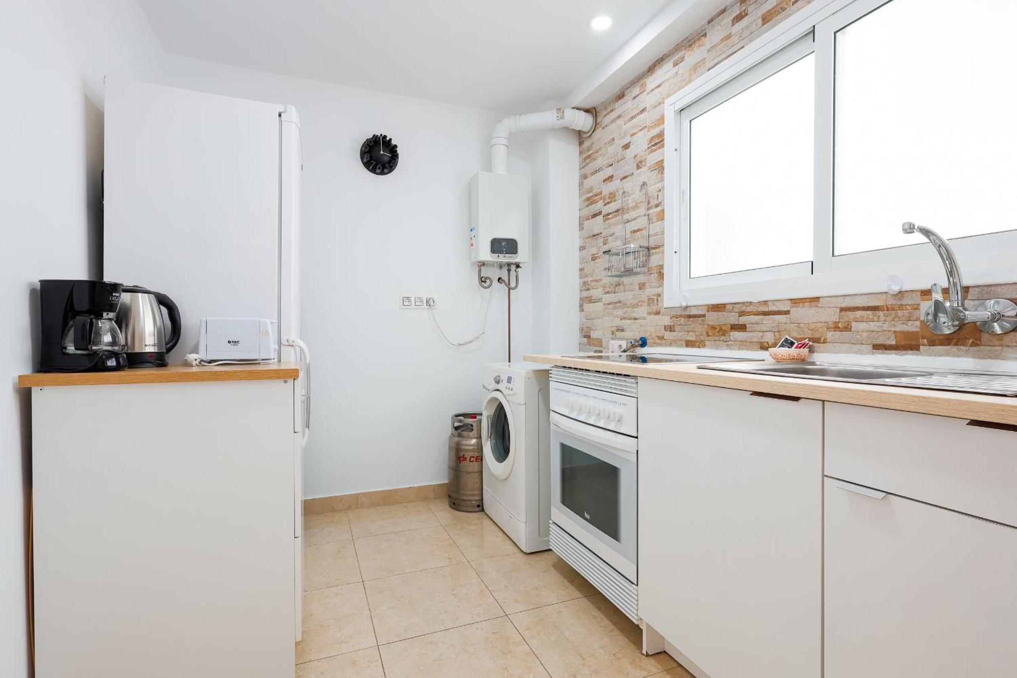 C34 Cosy 4 Bdr Close To Maria Zambrano Apartamento *