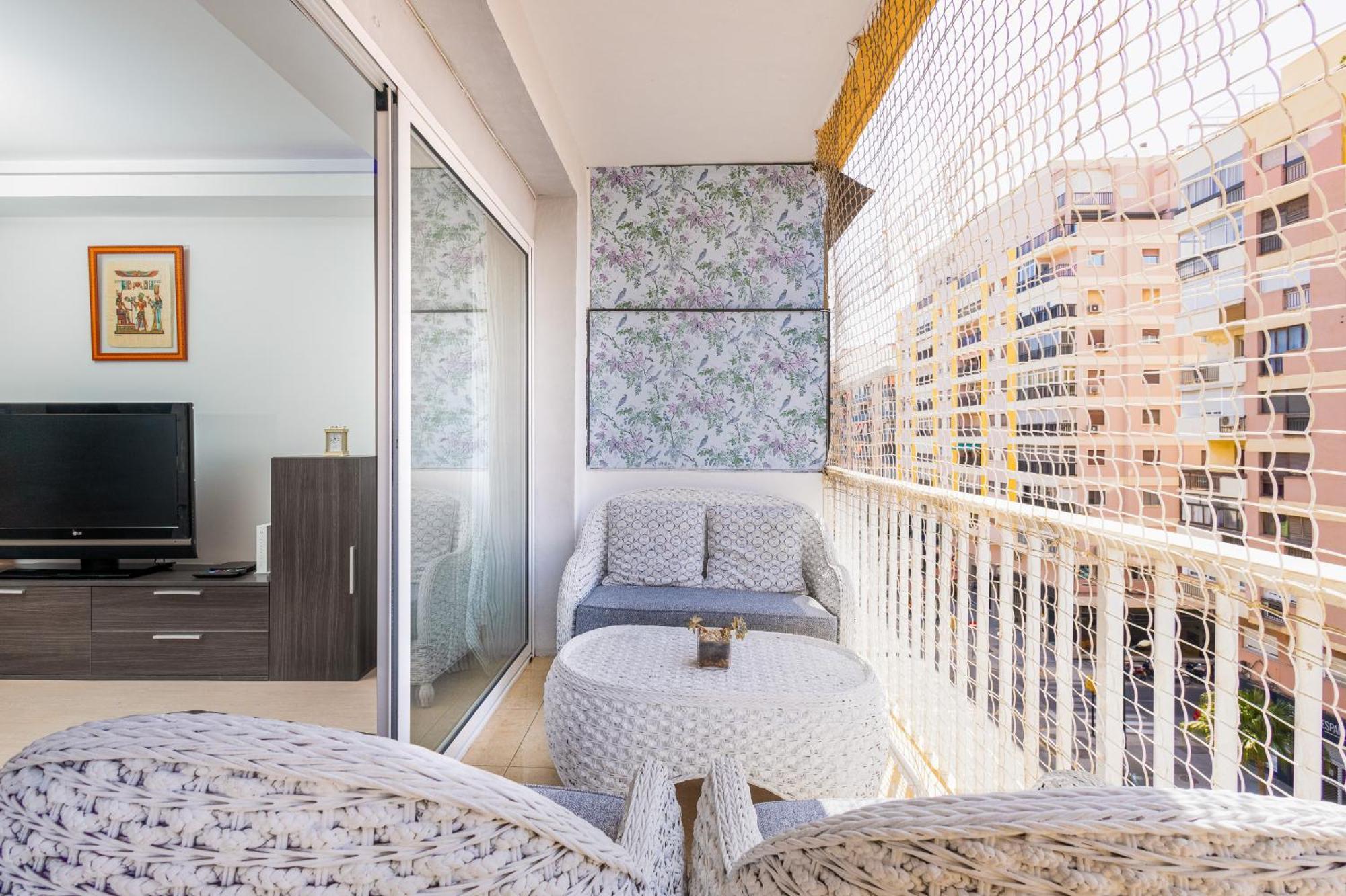 Apartamento C34 Cosy 4 Bdr Close To Maria Zambrano *