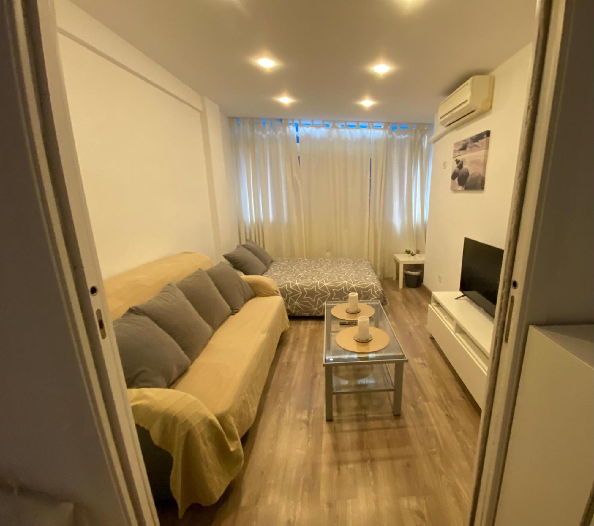 Habitación en casa particular Cerca Aeropuerto Málaga