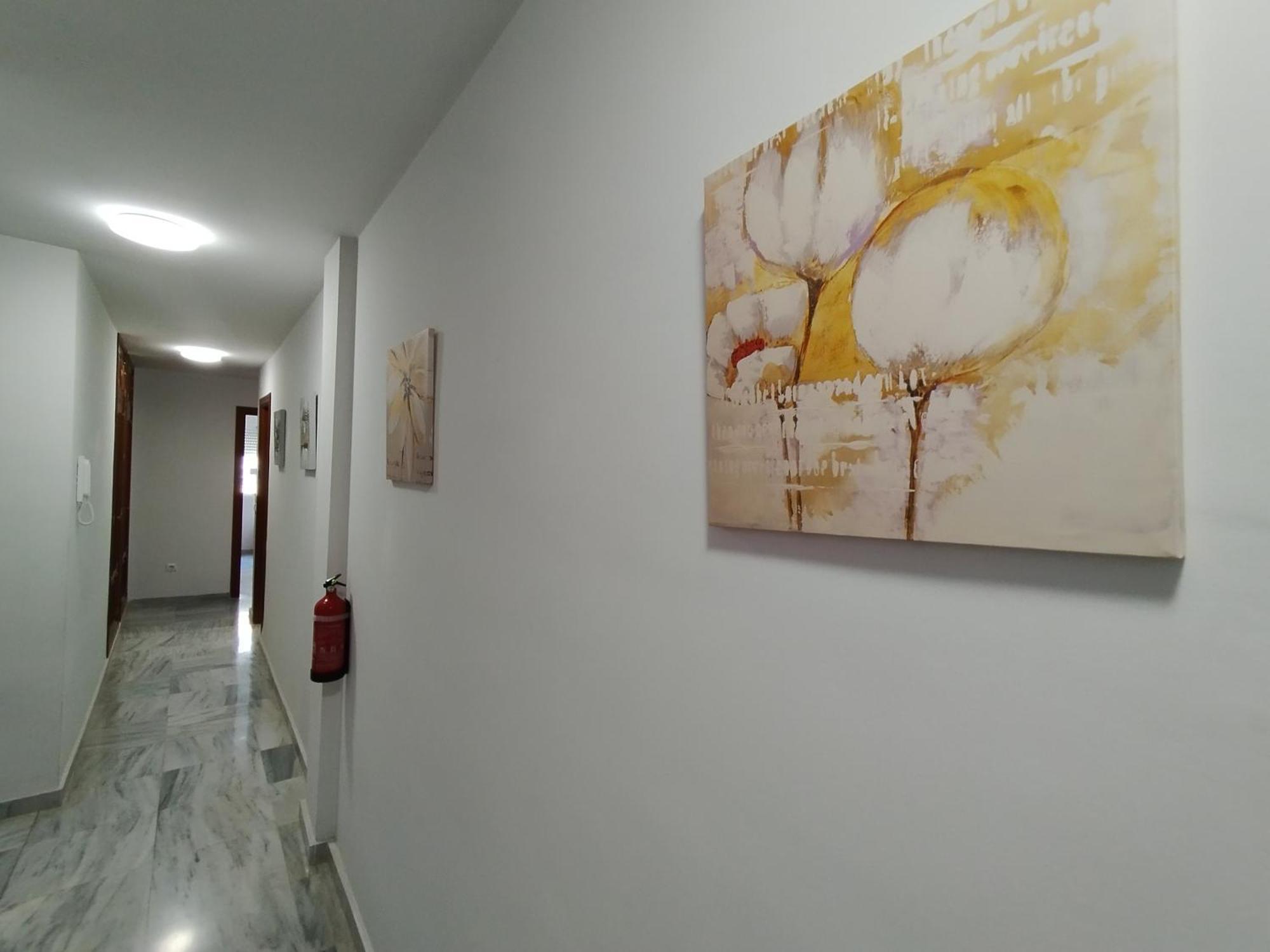 Seneca Junto Al Centro * Malaga