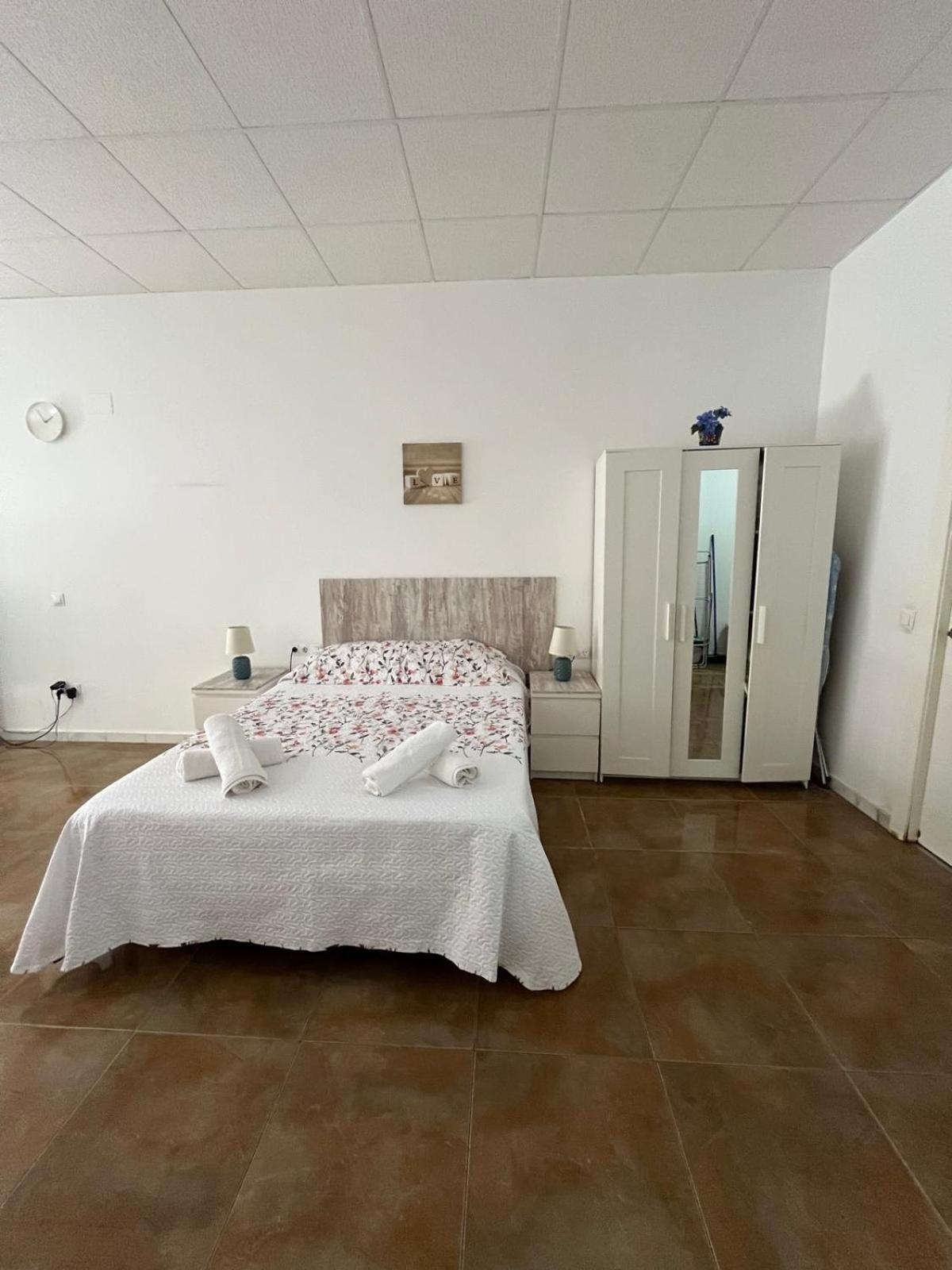 Becquer 3 Apartment Malaga
