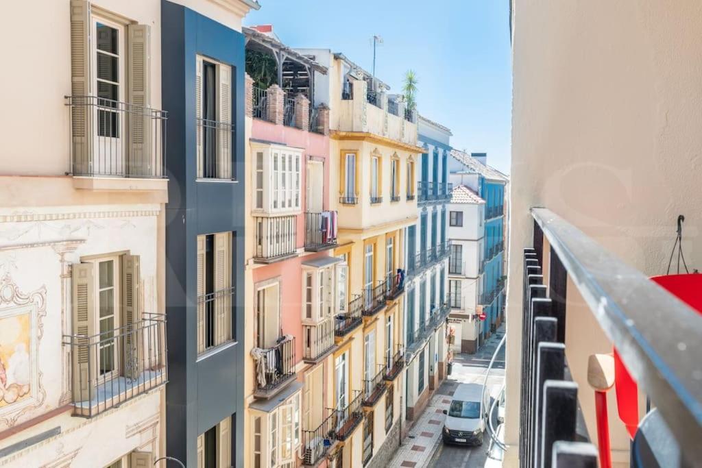 Apartamento Pop Art Gem With Paintings By Local Artist By Rems *