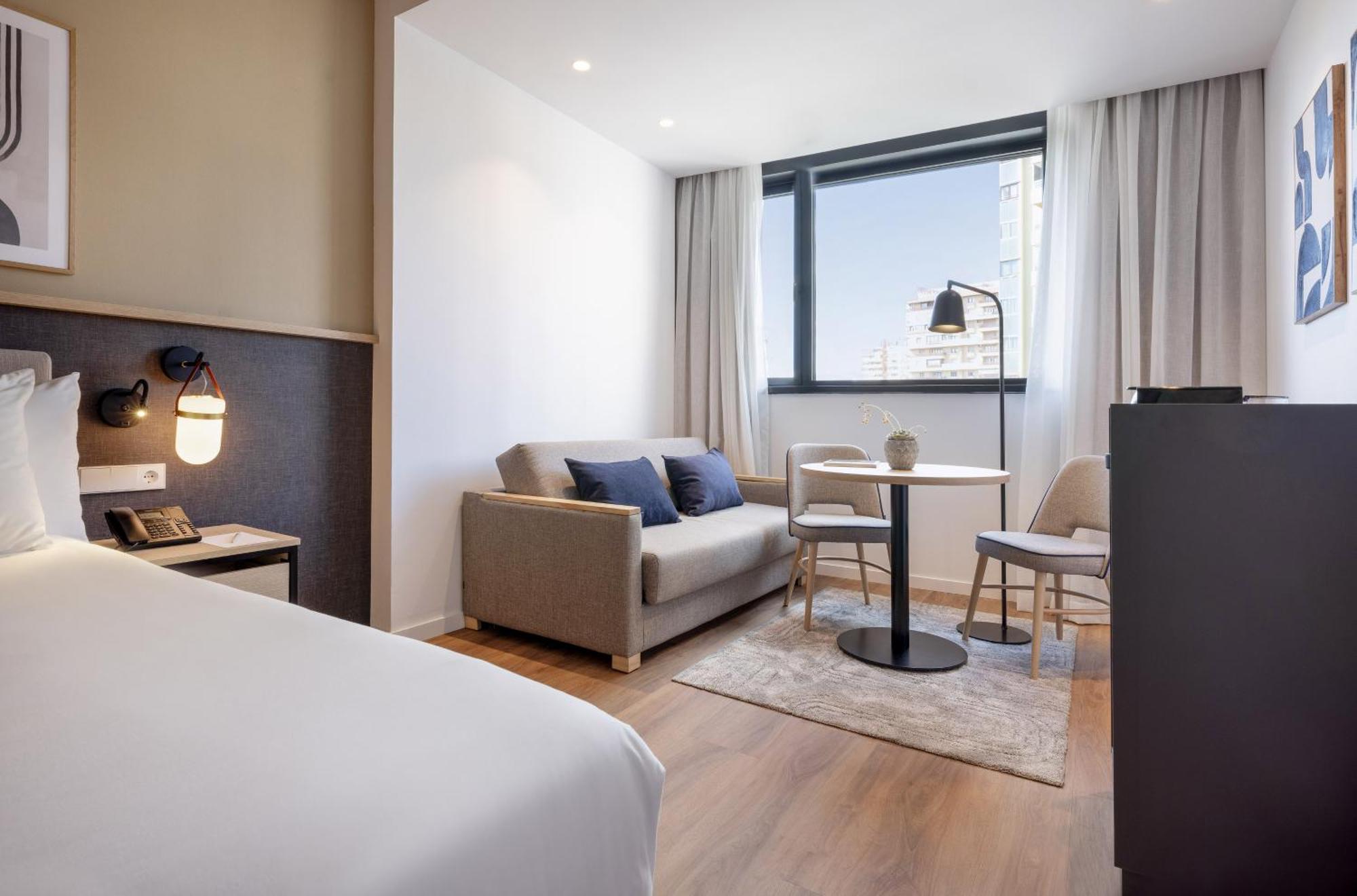 Alameda Centro Affiliated By Meliá Hotel Málaga