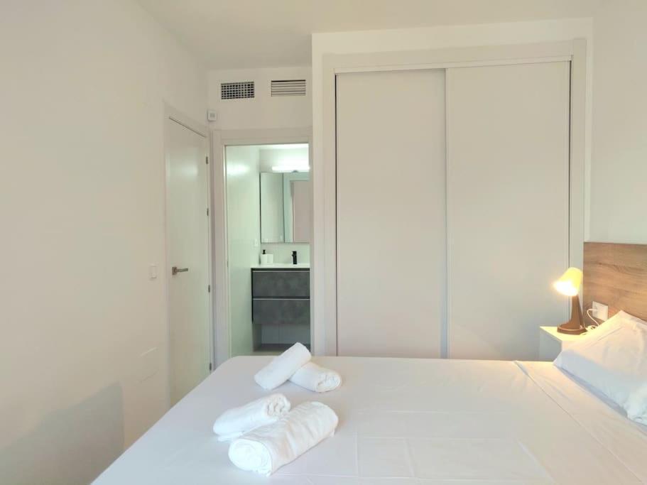 Apartamento 1º Linea De Playa Con Piscina Panoramica & Parking