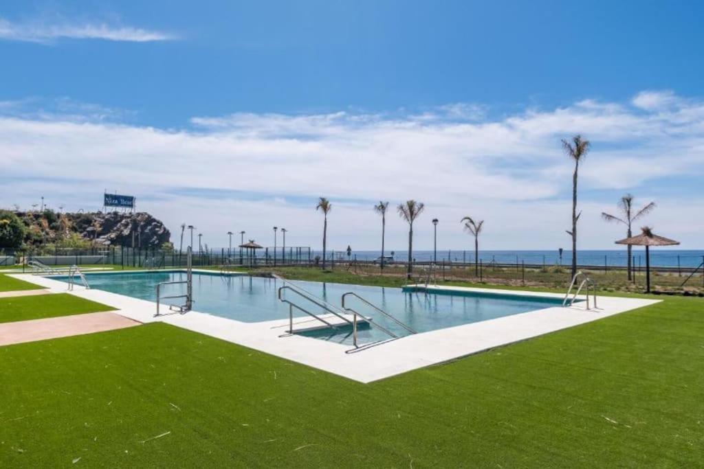 1º Linea De Playa Con Piscina Panoramica & Parking Apartamento
