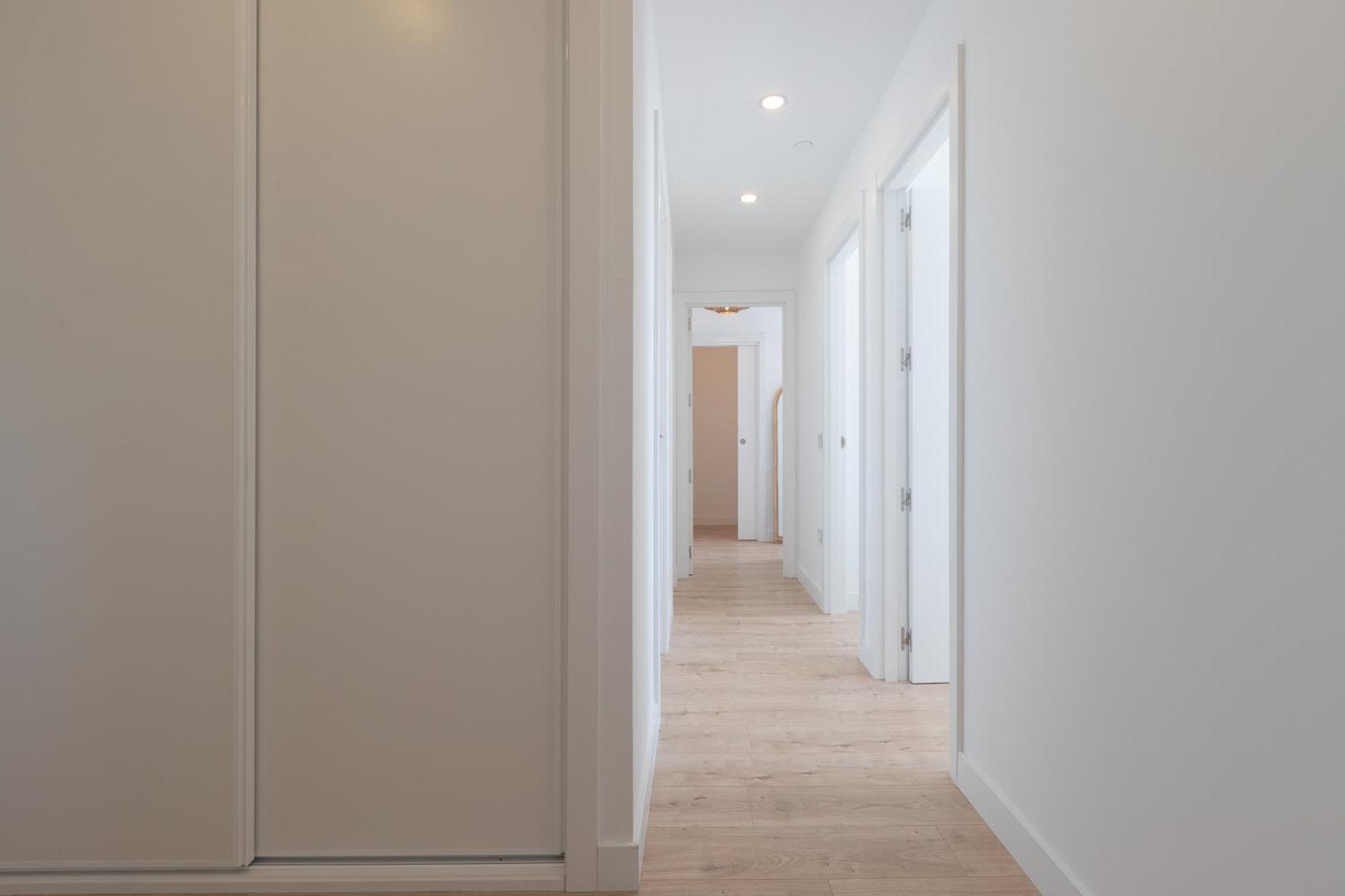 Apartamento Unique Three-bedroom In The Heart Of *
