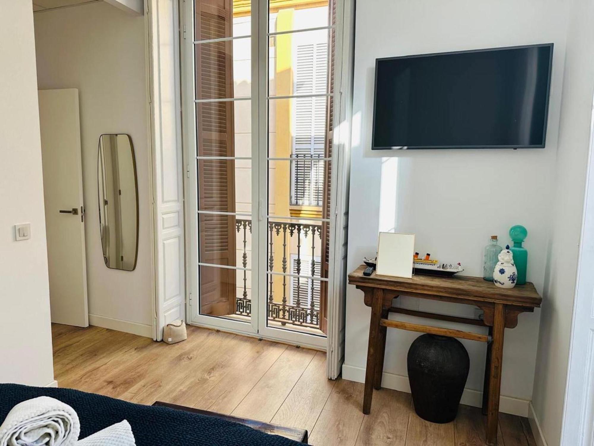 Holidays2malaga Azucena Central French Balcony Apartamento Málaga