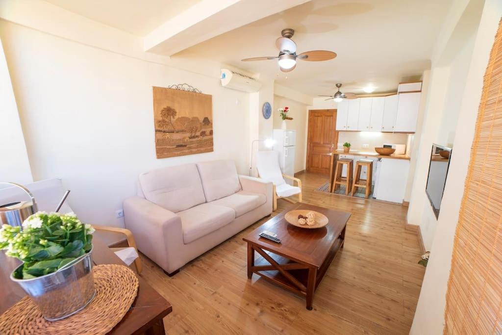 Apartamento 3 Bedrooms Center And *
