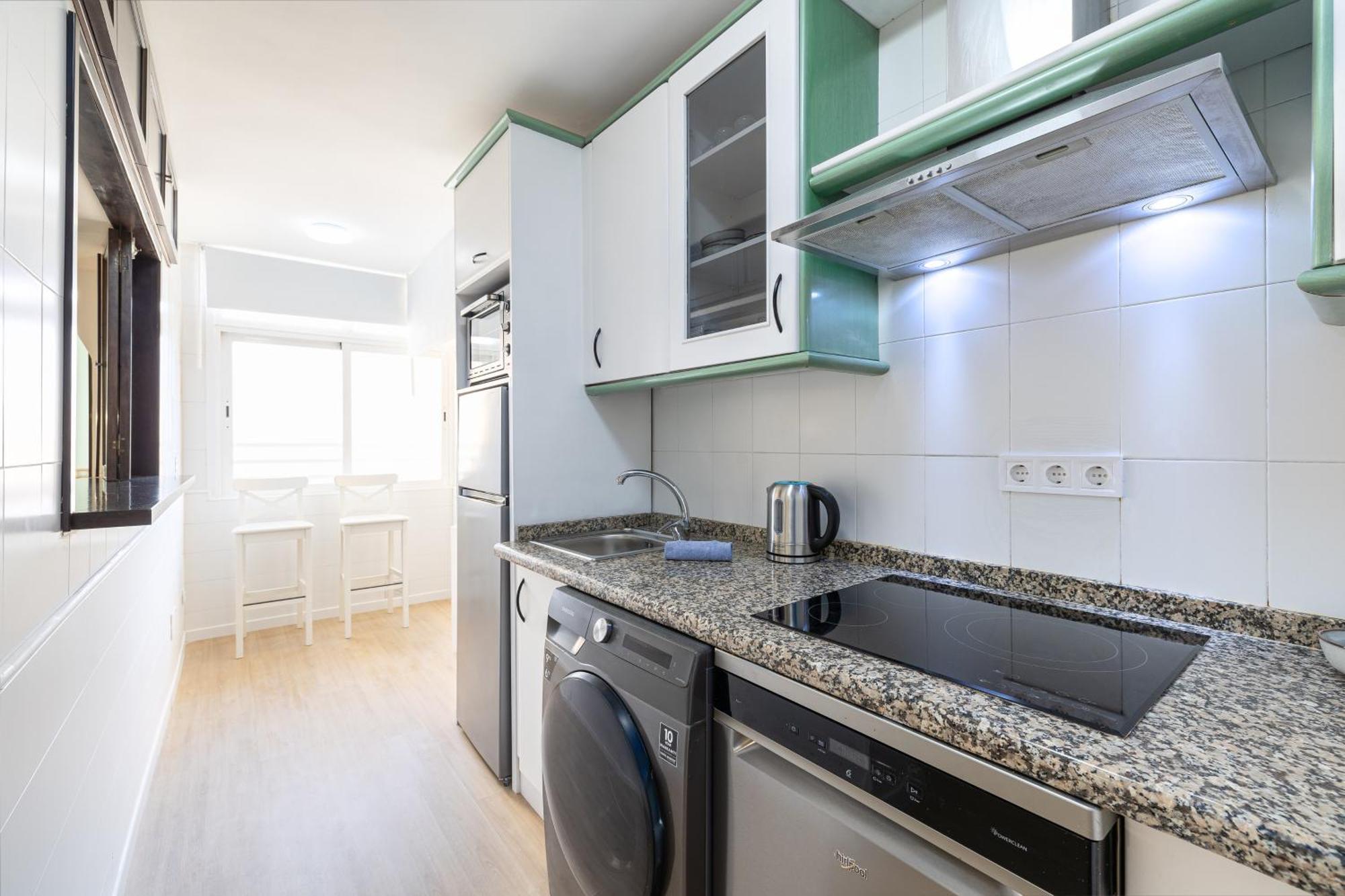 Holidays2malaga Guindos 500 Mts From And Promenade Apartamento *