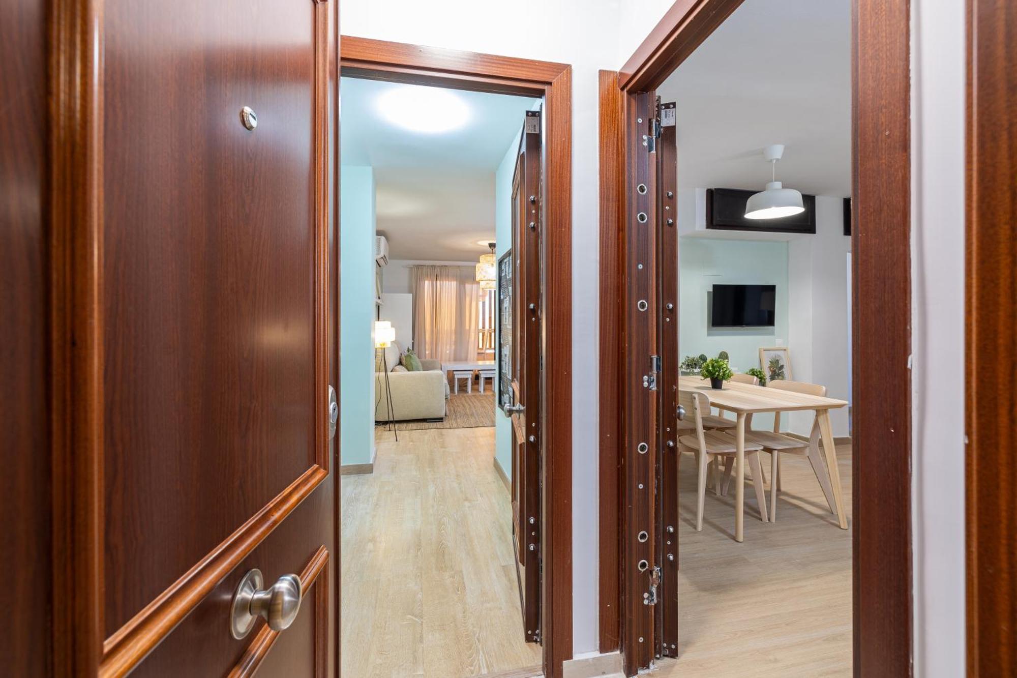 Holidays2malaga Guindos 500 Mts From And Promenade