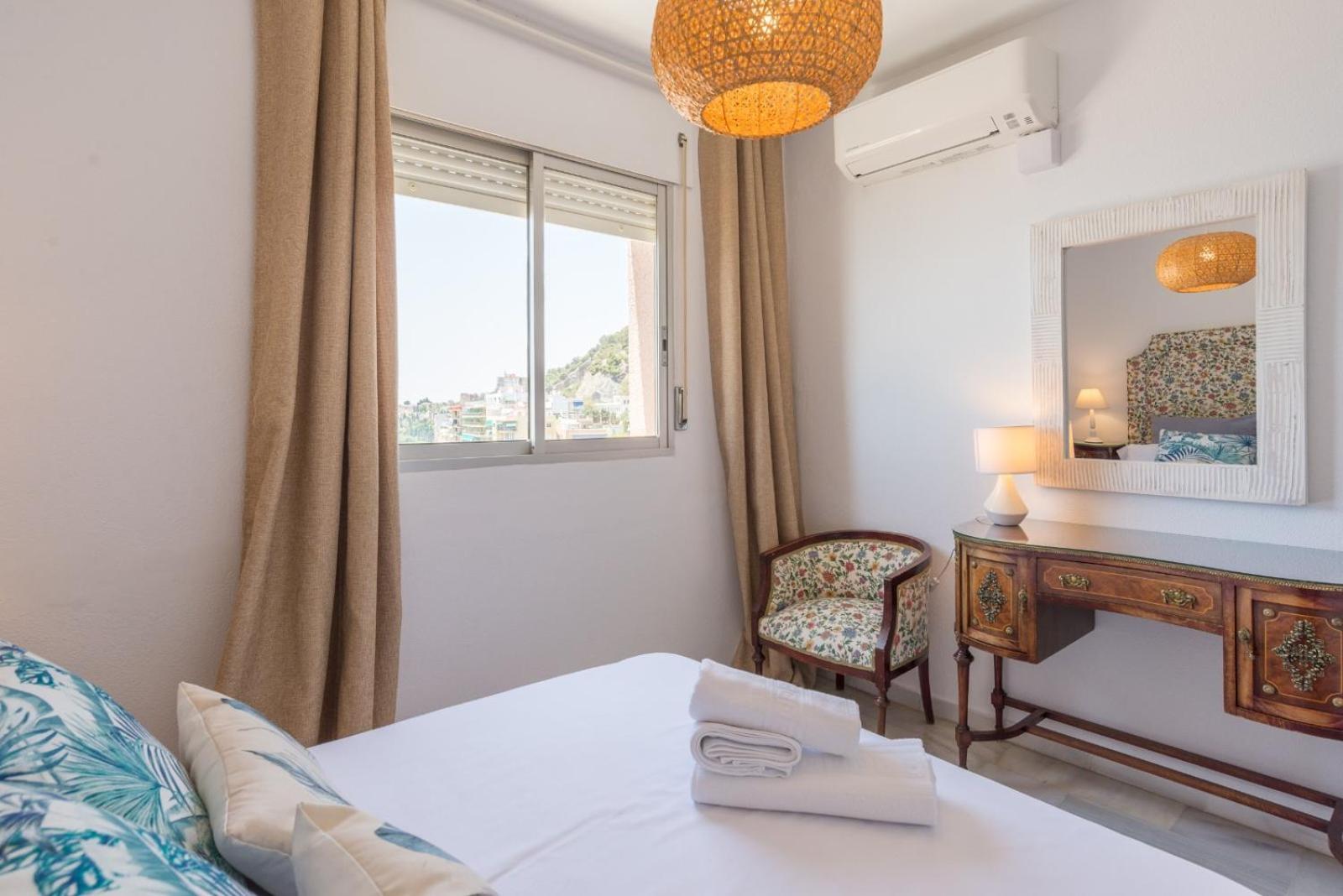 Apartment Mg - Ocean Views In With Parking Included