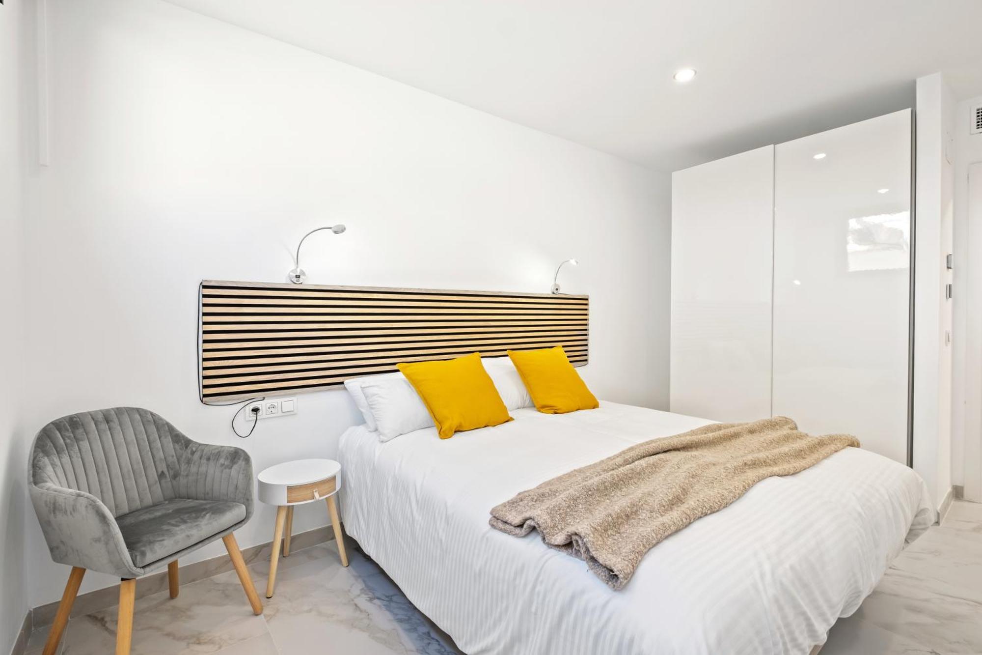 Pinares De San Anton, Malaga, With Sea, City And Mountain Views *