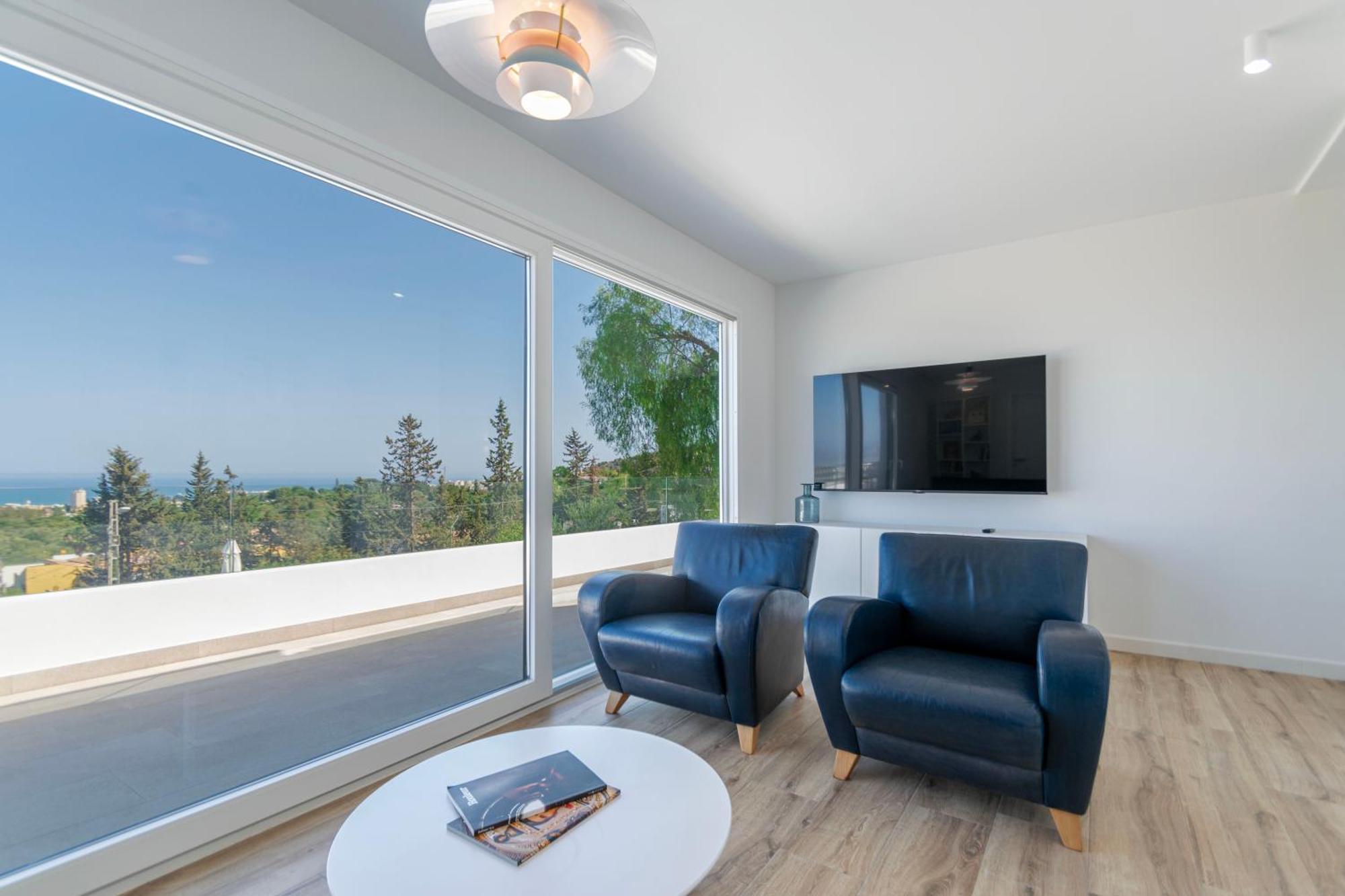 Happyplace -- With Panoramic Sea View Heated Infinity Saltwater Pool * Málaga