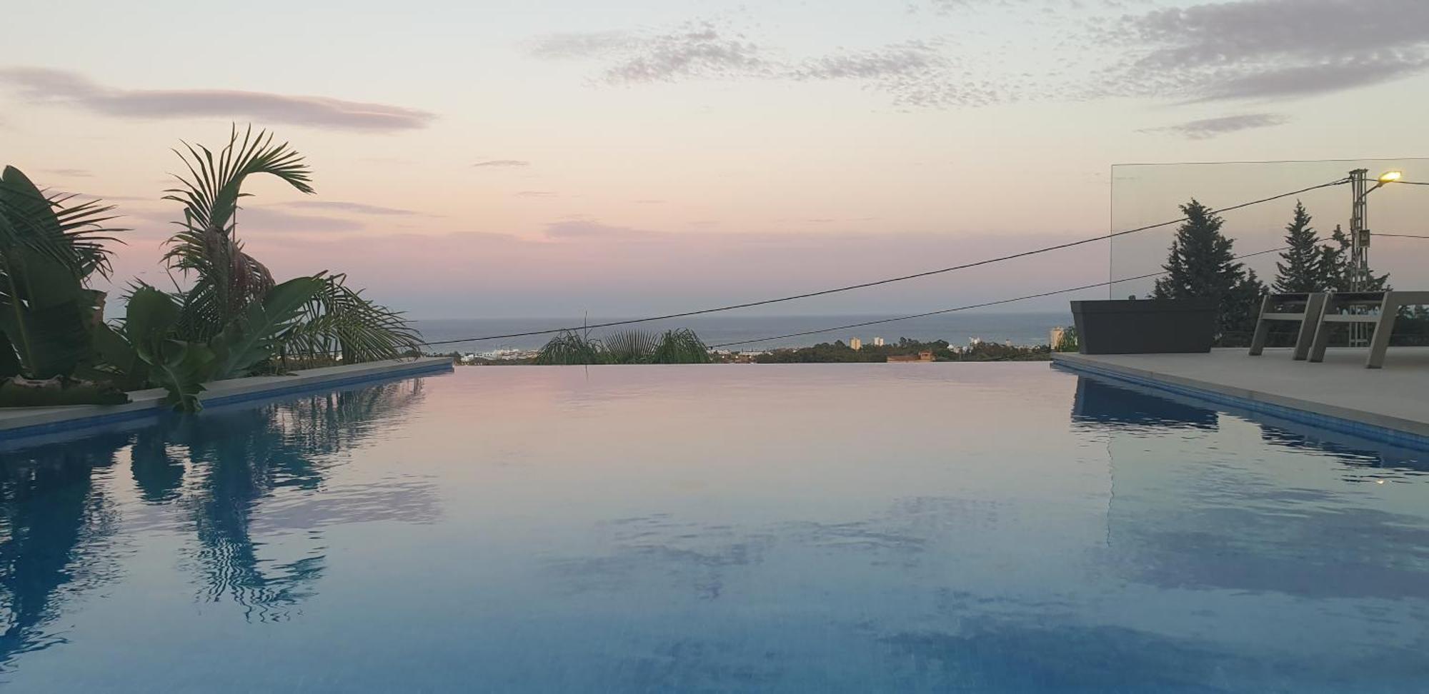 Happyplace -- With Panoramic Sea View Heated Infinity Saltwater Pool Villa Málaga