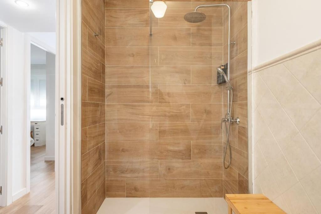 Charming In La Malagueta By Rems *