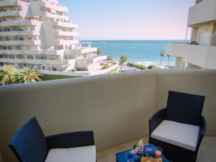 Turquesa Con Vistas Al Mar Benalbeach Apartamento