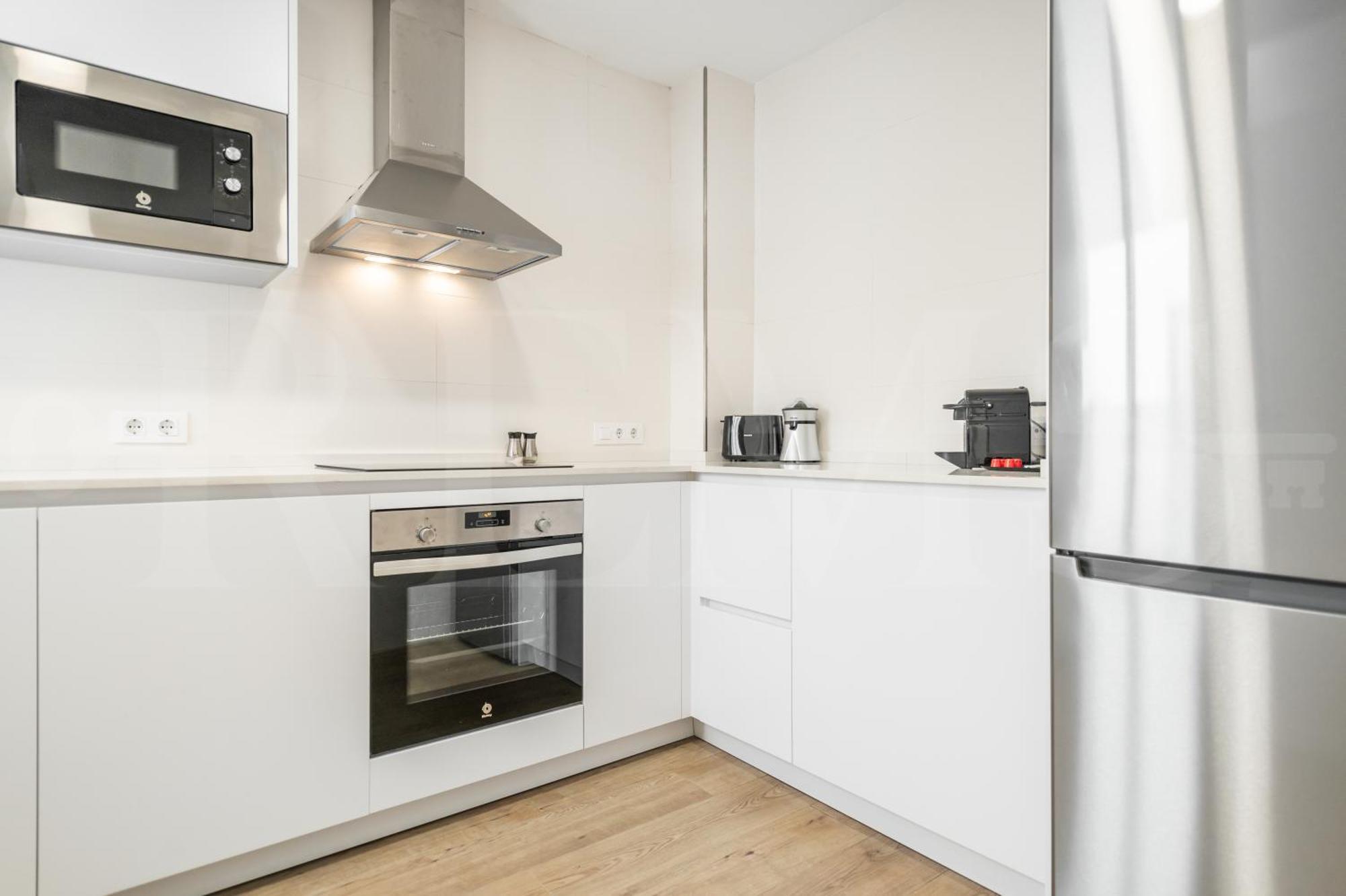 Apartamento Picturesque With Terrace By Rems