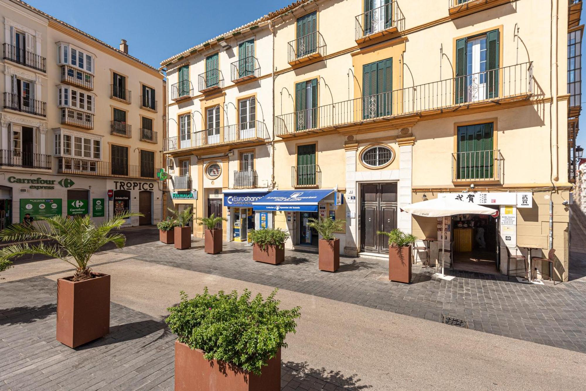 U-nique Plaza De La Merced