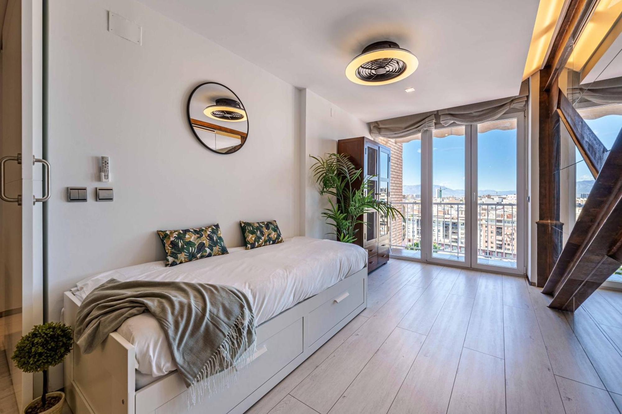 Soho - Design & Premium Location *