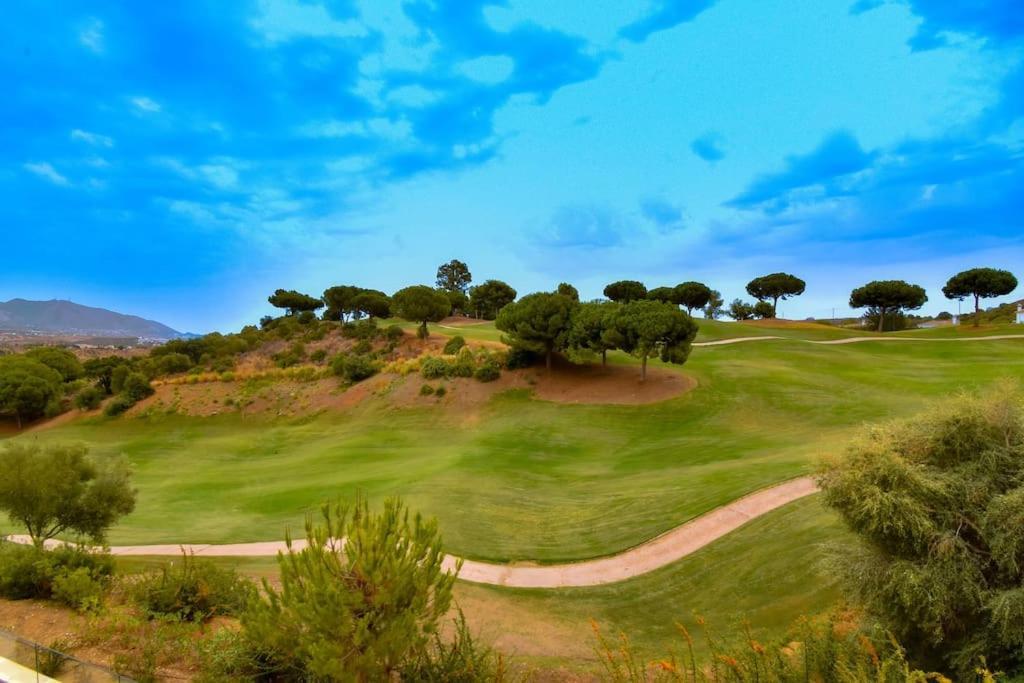 Apartamento De Standing Piscine Superbe Vue Golf Málaga