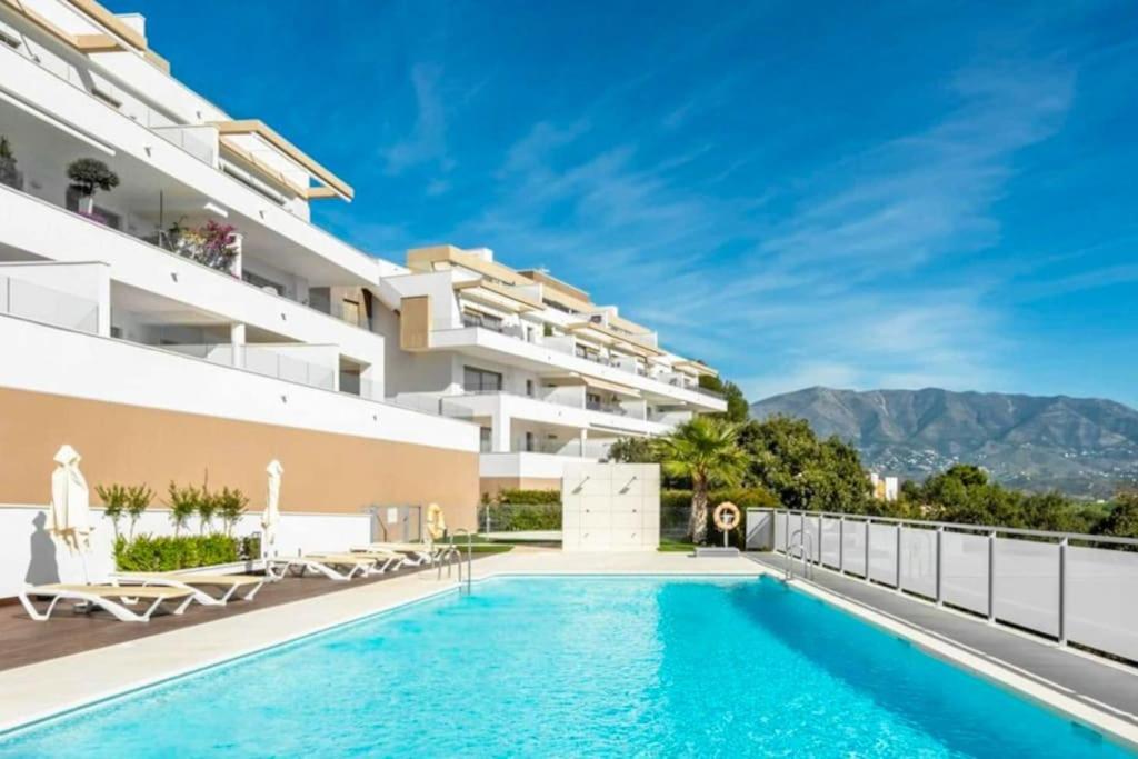 De Standing Piscine Superbe Vue Golf Apartamento Málaga