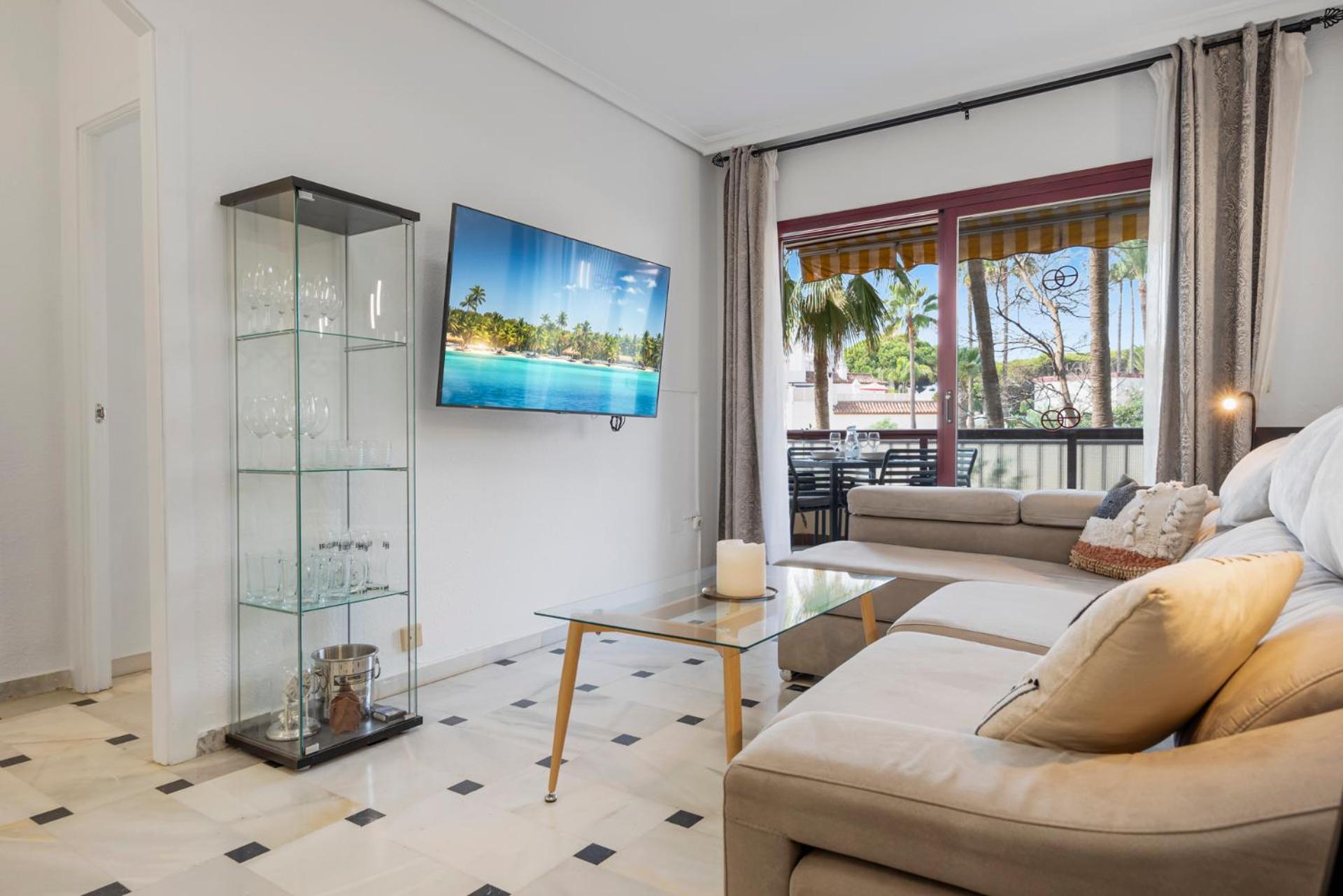 Apartamento 03526 Vistas Al Mar Lubinasol Primera Linea De Playa Málaga