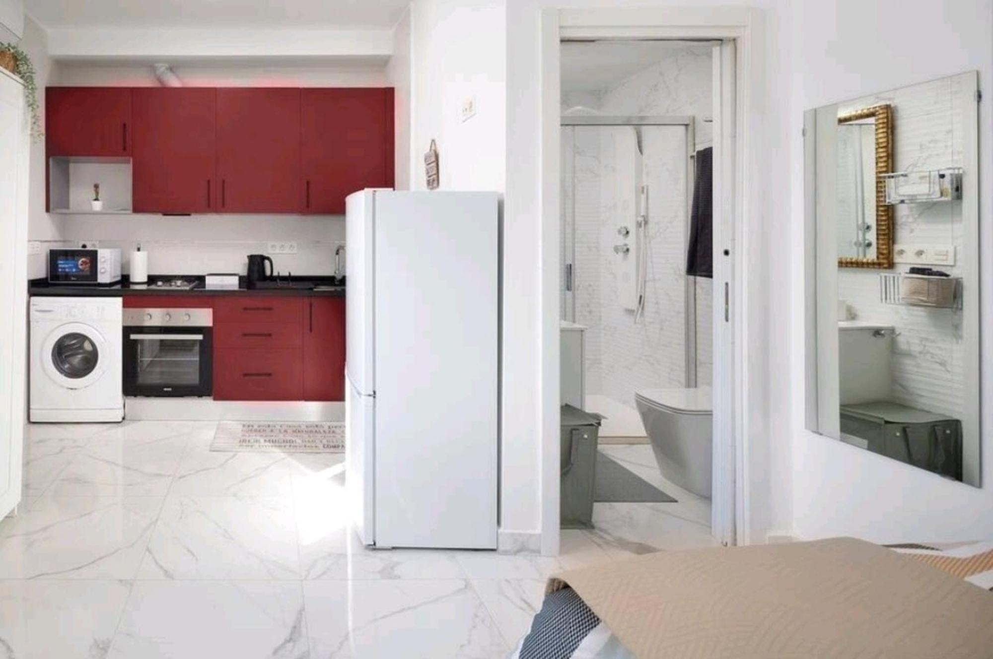 Water Front Beach Apt A