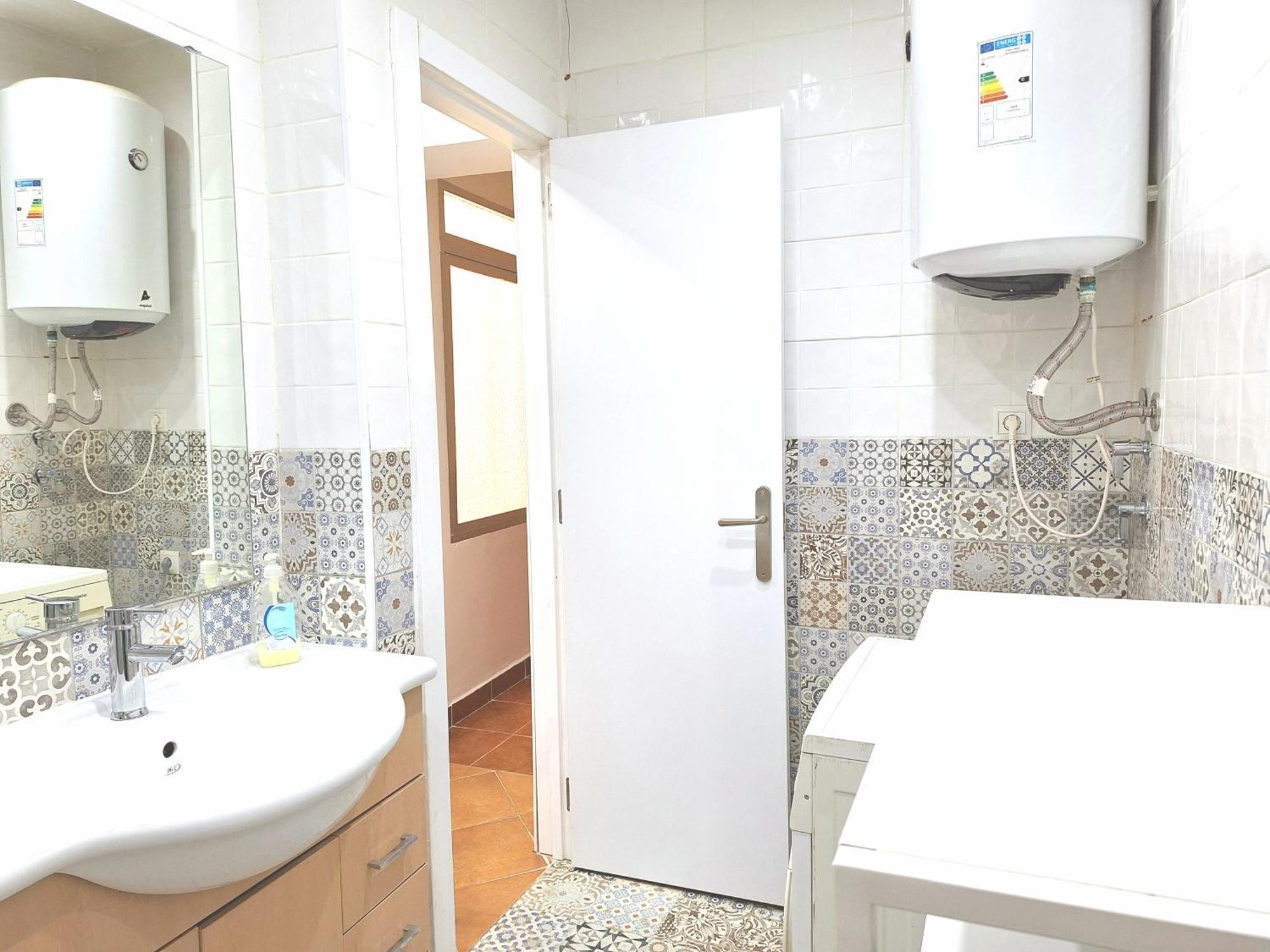 Sunny Centre Flats, 2 Options, With Balcony Or Terrace *
