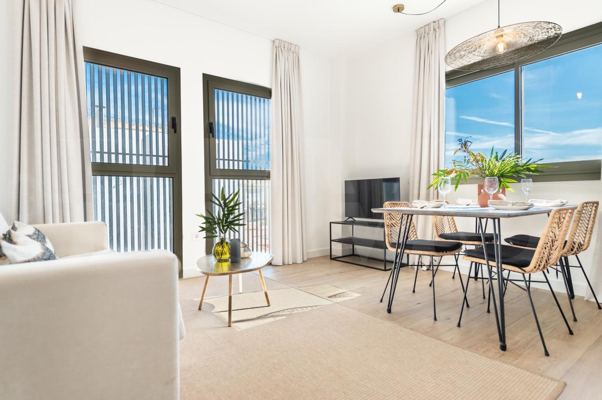 Spacious & Private Terrace By Rems Apartamento *
